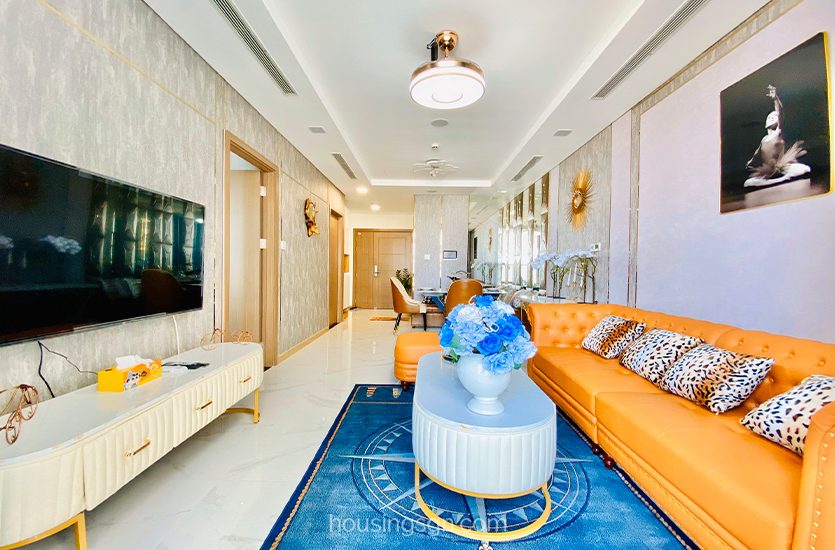 BT02106 | HIGH-END 2-BEDROOM APARTMENT IN VINHOMES CENTRAL PARK, BINH THANH
