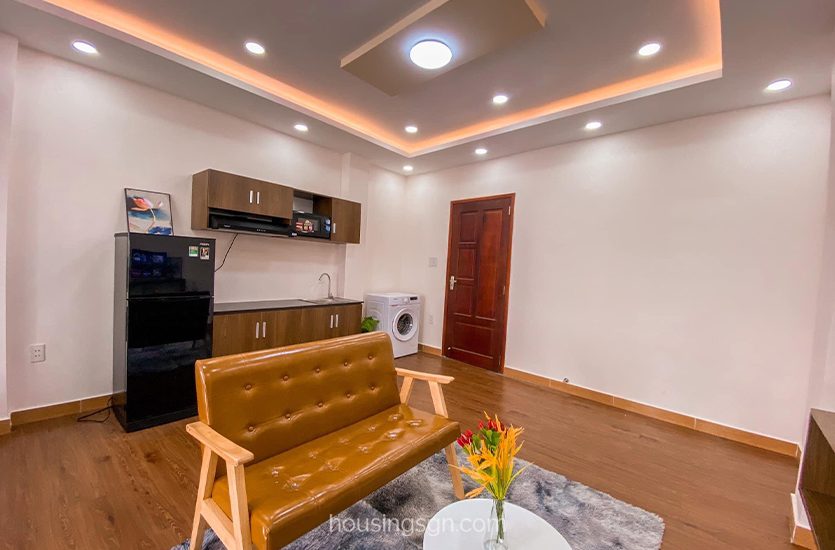 TB0115 | 1-BEDROOM LUXURY APARTMENT WITH STREET VIEW BALCONY IN HEART OF TAN BINH DISTRICT