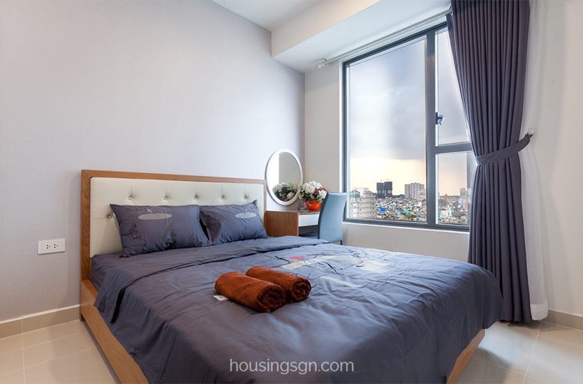 040140 | SPACIOUS 50SQM 1-BEDROOM APARTMENT FOR RENT IN THE TRESOR, DISTRICT 4