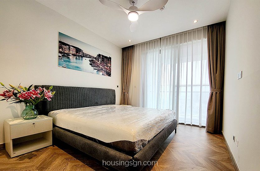 070344 | 3-BEDROOM LUXURY AND SPACIOUS APARTMENT IN MIDTOWN PHU MY HUNG, DISTRICT 7