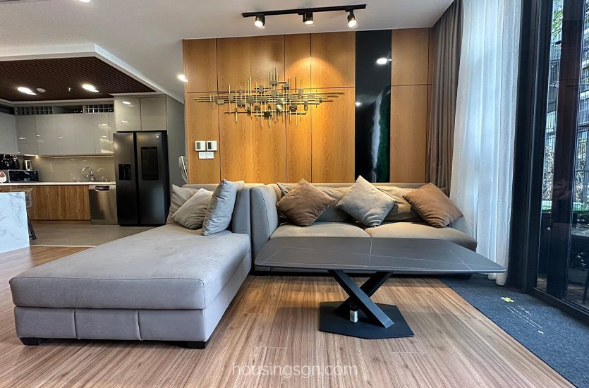 070346 | CITY VIEW 3-BEDROOM SPACIOUS APARTMENT FOR RENT IN ECO GREEN, DISTRICT 7