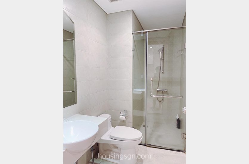 BT0195 | 2-BEDROOM COZY APARTMENT FOR RENT IN VINHOMES CENTRAL PARK, BINH THANH