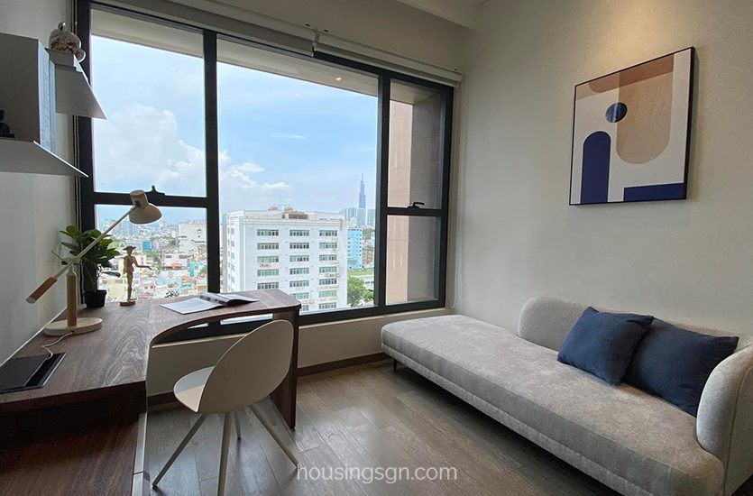 0102154 | SPACIOUS AND AIRY 2-BEDROOM PREMIUM APARTMENT FOR RENT IN THE MARQ, DISTRICT 1