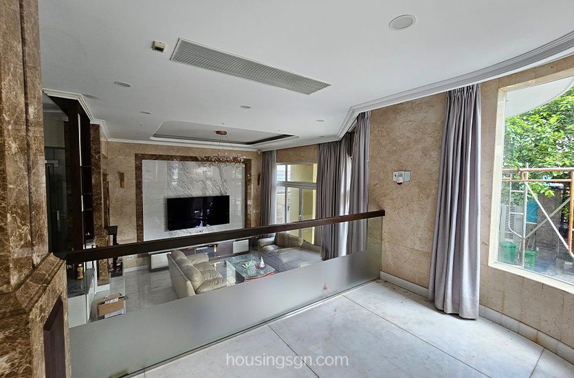 030502 | TRUELY LIVING IN SAIGON WITH 5BR HOUSE FOR RENT IN HEART OF DISTRICT 3