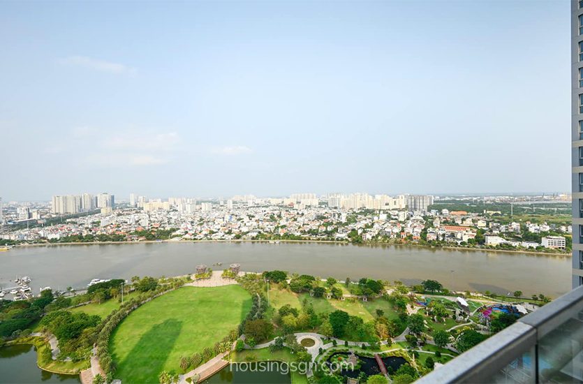 BT0375 | RIVER VIEW 3-BEDROOM APARTMENT FOR RENT IN VINHOMES CENTRAL PARK, BINH THANH
