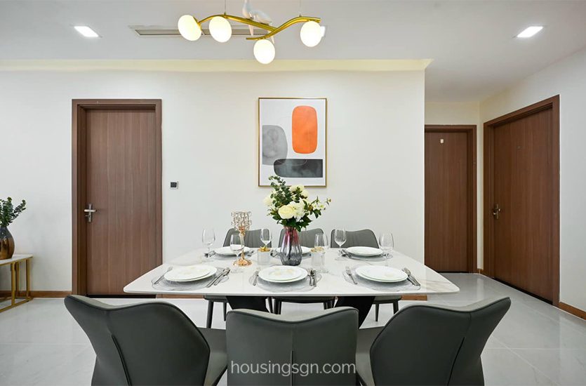 BT0375 | RIVER VIEW 3-BEDROOM APARTMENT FOR RENT IN VINHOMES CENTRAL PARK, BINH THANH