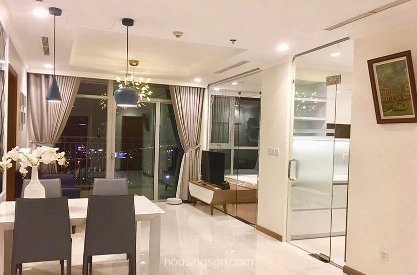 BT02126 | RIVER VIEW 2BR LUXURY APARTMENT IN VINHOMES CENTRAL PARK, BINH THANH DISTRICT