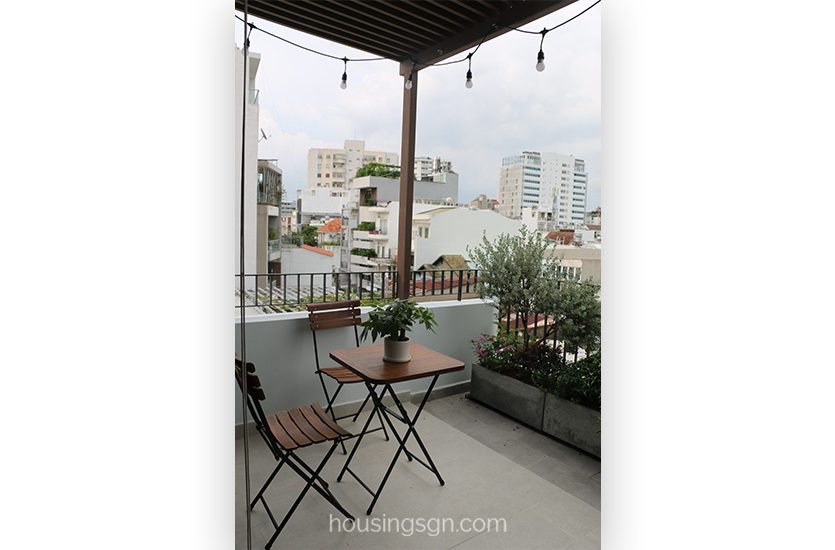 PN0014 | LOVELY SERVICED STUDIO APARTMENT FOR RENT IN THE HEART OF PHU NHUAN DISTRICT