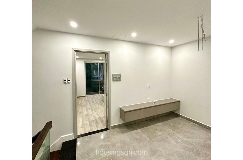 TD0439 | 210SQM 4-BEDROOM HOUSE FOR RENT IN PALM RESIDENCE, THU DUC