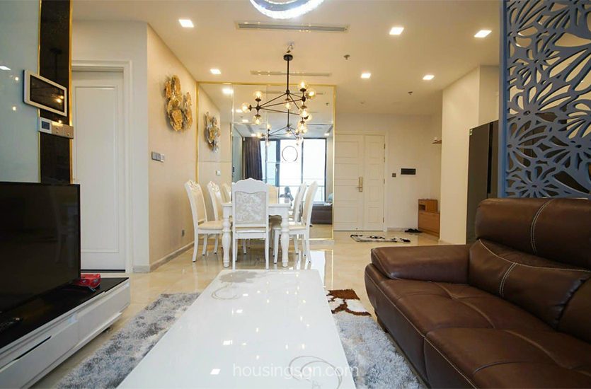 0102172 | SPACIOUS AND LUXURIOUS 80SQM 2BR APARTMENT FOR RENT IN VINHOMES GOLDEN RIVER, DISTRICT 1