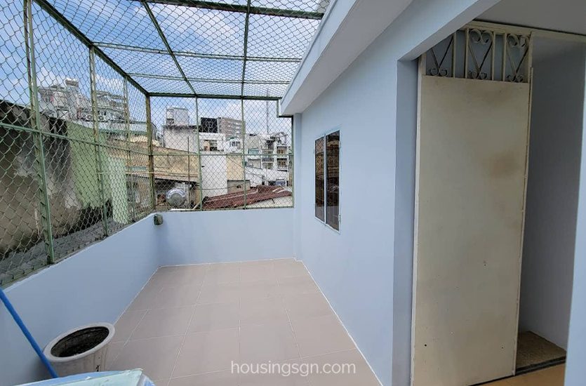 030246 | LOVELY 70SQM 2BR SERVICED HOUSE FOR RENT IN THE HEART OF DISTRICT 3
