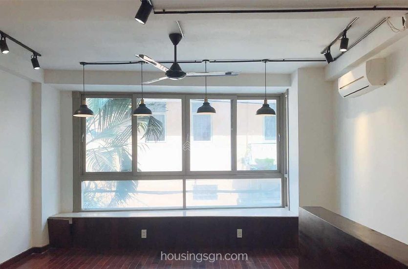 030402 | 210SQM 4-BEDROOM HOUSE FOR RENT IN THE HEART OF DISTRICT 3