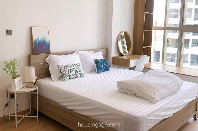 0702129 | SCANDINAVIAN STYLE 82SQM 2BR APARTMENT FOR RENT IN MIDTOWN, DISTRICT 7