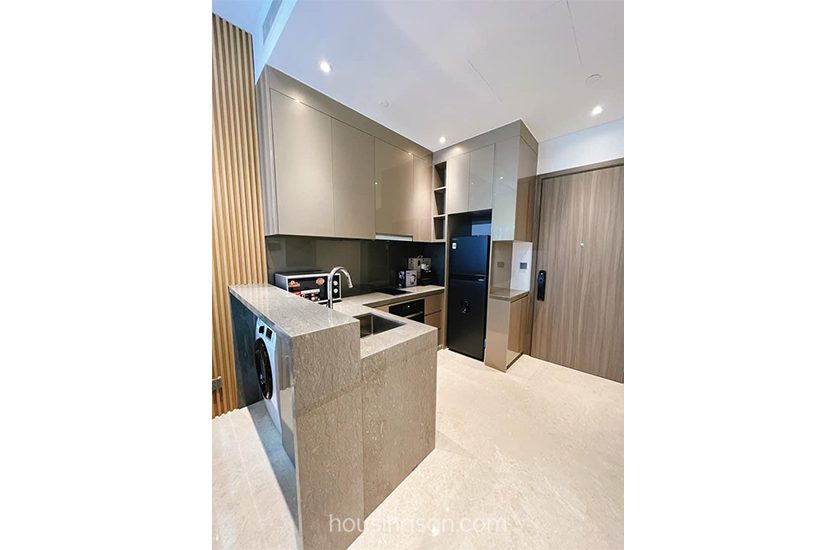 0101250 | HIGH-END 51SQM 1BR APARTMENT IN THE MARQ, DISTRICT 1 CENTER