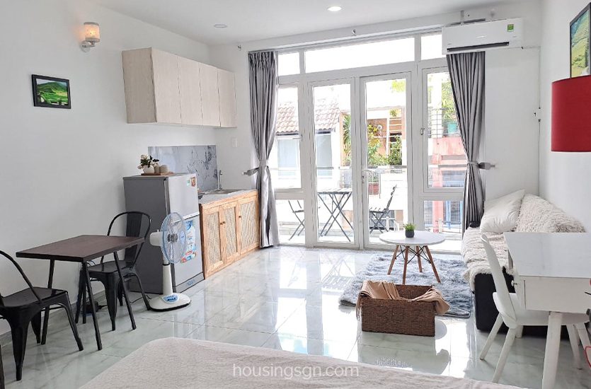030047 | 30SQM LOVELY STUDIO SERVICED APARTMENT FOR RENT IN DISTRICT 3 CENTER