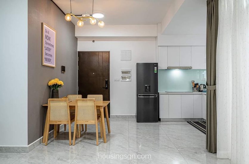 TD02296 | 70SQM 2BR LOVELY AND LUXURY APARTMENT FOR RENT IN THU THIEM AREA, THU DUC CITY