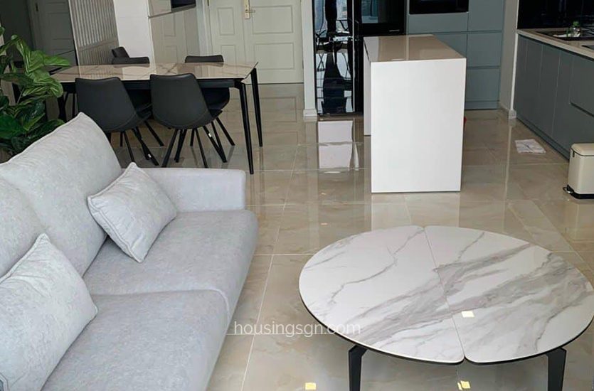010363 | SPACIOUS 110SQM 3BR APARTMENT FOR RENT IN VINHOMES GOLDEN RIVER, DISTRICT 1