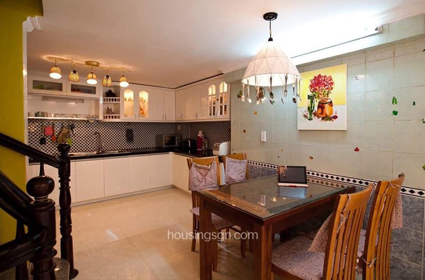 030503 | 240SQM 5BR HOUSE FOR RENT IN THE HEART OF BINH THANH DISTRICT