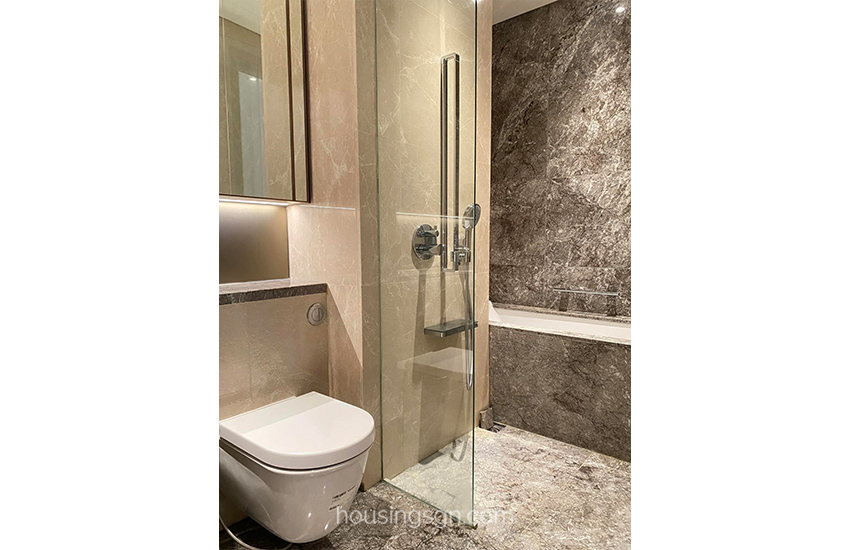0102197 | 75SQM 2BR LUXURY APARTMENT FOR RENT IN THE MARQ, DISTRICT 1