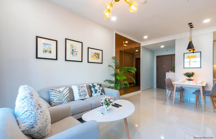 0402123 | LUXURY 80SQM 2BR APARTMENT FOR RENT IN SAIGON ROYAL, DISTRICT 4