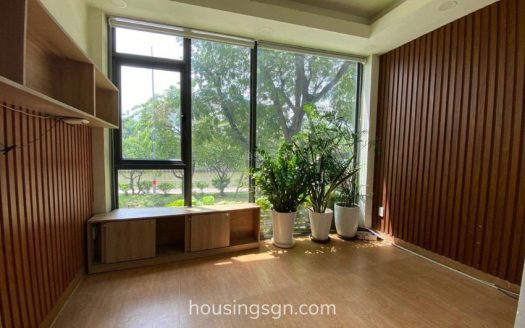 0102200 | 2BR WOODEN APARTMENT FOR RENT IN HOANG SA STREET , DISTRICT 1