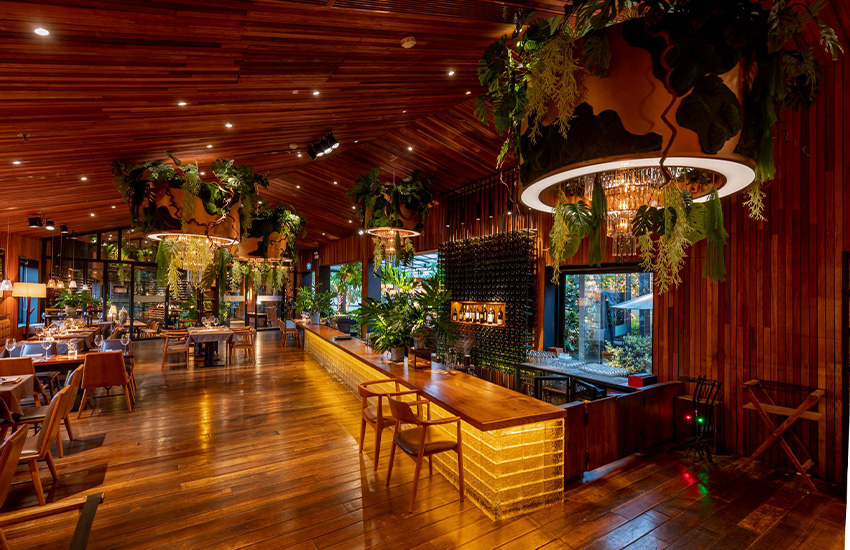 The Log Restaurant – Gem Center