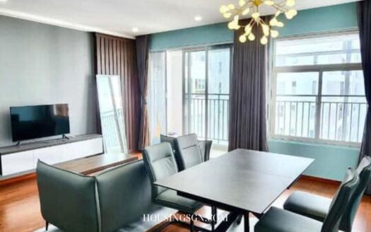 070385 | 3BR APARTMENT FOR RENT IN SUNRISE RIVERSIDE, DISTRICT 7