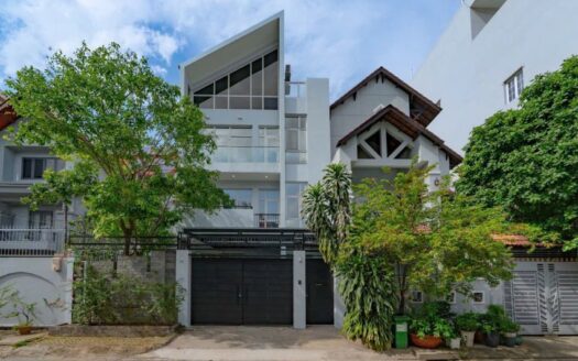 TD05224 | 5BR VILLA FOR RENT IN NGUYEN VAN HUONG STREET, DISTRICT 2