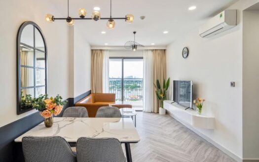 0402199 | 2BR APARTMENT FOR RENT IN SAIGON ROYAL, DISTRICT 4